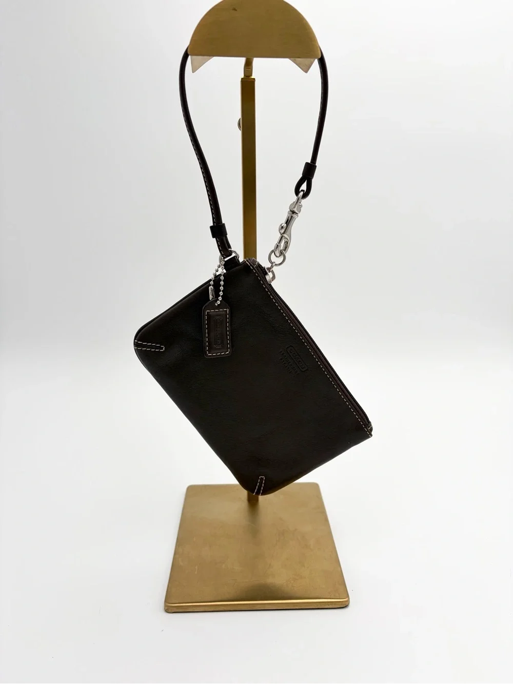 Coach Mahogany Leather Legacy Wristlet Signature Jacquard Lined Hangtag